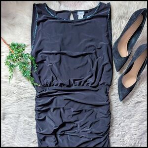 EUC Vintage Cache Ruched Sleeveless Gown with Embellishments